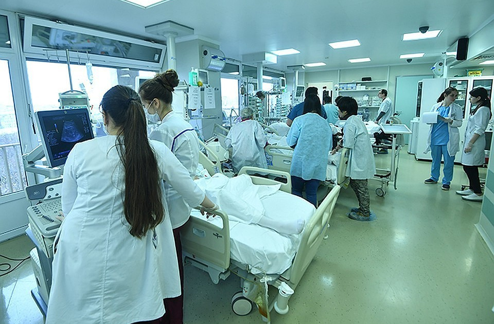 Посещение пациентов в больнице