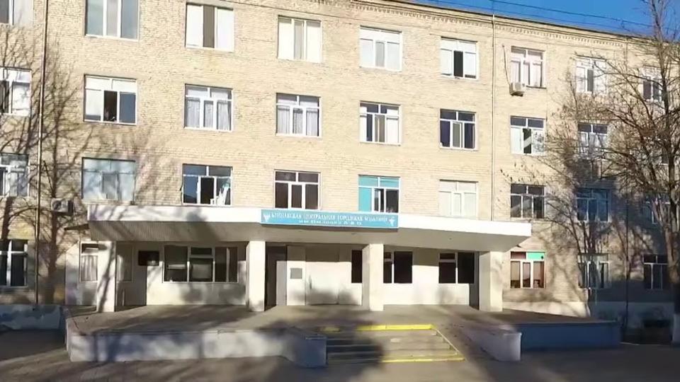 Детская поликлиника Буйнакск. Больница город Дагестанские огни фото. Дагестан Буйнакск фото медики фото.