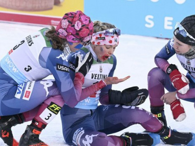 Американская лыжница устроила кровавое шоу на Кубке мира