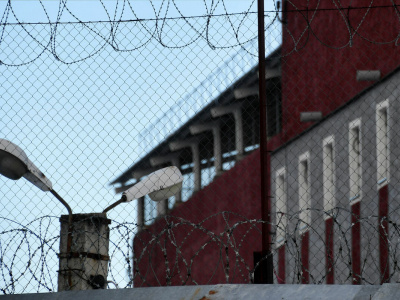 Украина хочет освободить заключенных